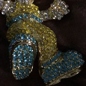 Luigi diamond pendant